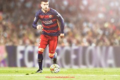 足球直播-欧冠巴萨对勒沃库森高光比赛数据与比分解析