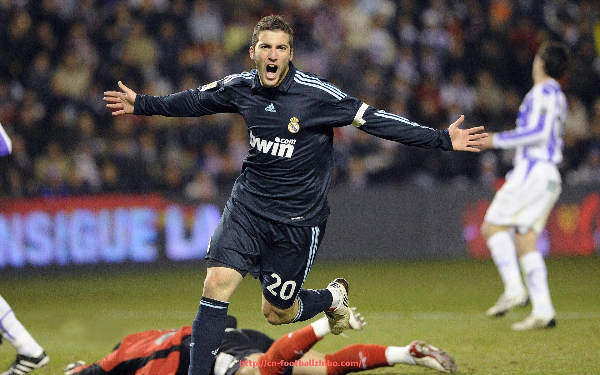 足球直播-更衣室里不为人知的存在：世俱杯领袖气质球员全记录